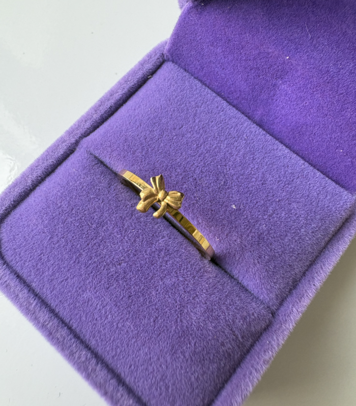 Mini Bow Ring